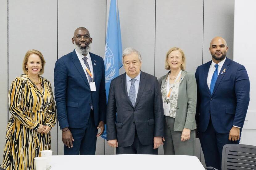 The Ministers Wever-Croes (Aruba) and Pisas (Curaçao) and Minister Plenipotentiary Gumbs (Sint Maarten) met with UN Secretary-General António Guterres during the SIDS conference.